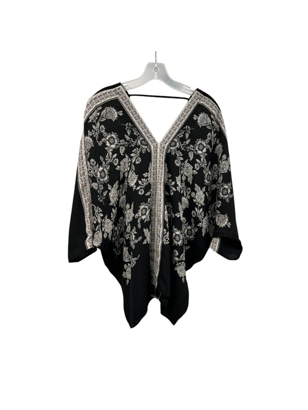 Rose + Olive Womens Pullover Top V-Neck Black/Multi Floral Size Small